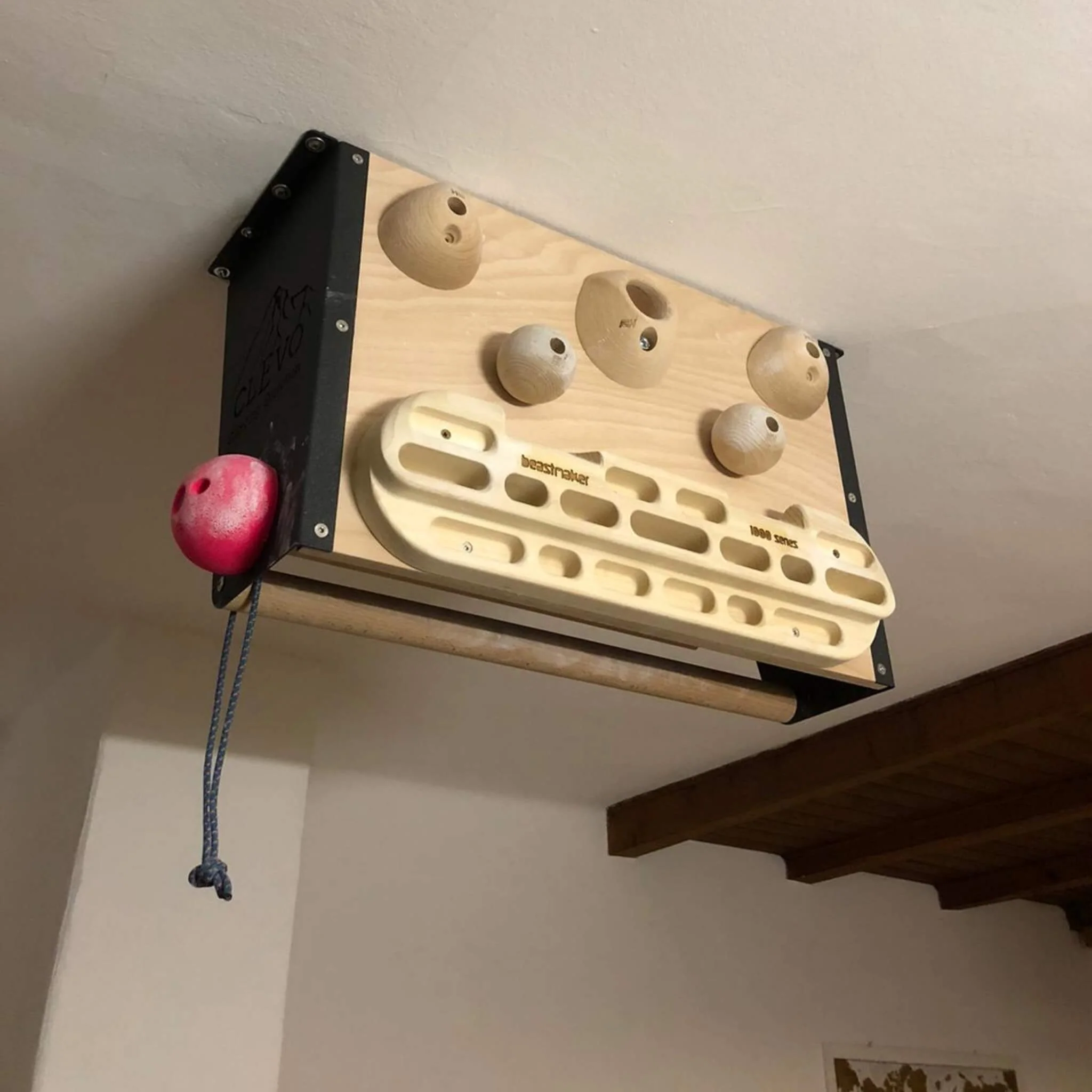 CLEVO M Basismodul: Deckenbefestigung für Kletter Hangboard, Griffe, Campusboard, Klimmzugstange - Image 7